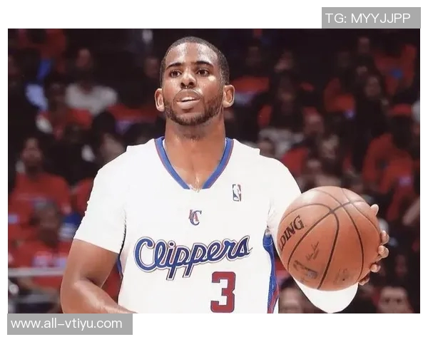 保罗状态下滑14分钟未得分助攻抢断表现平平快攻空篮遭封盖