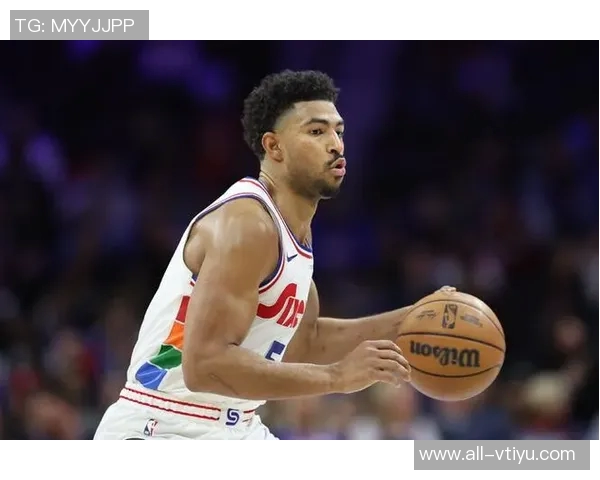 格莱姆斯全场表现惊艳13投7中砍下22分7篮板13助攻创助攻生涯新高