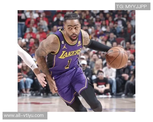 拉塞尔的低迷表现印证湖人放弃决策正确仅换得DFS半年使用权却值得深思