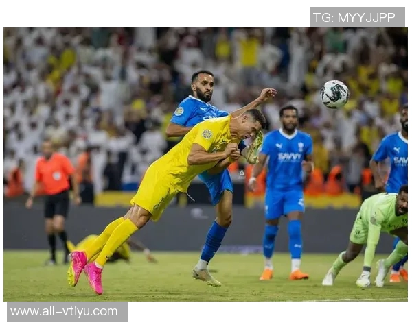 赛哈特海湾主帅对裁判判罚不满指责布罗佐维奇应被红牌罚下 赛哈特海湾主帅对裁判判罚不满指责布罗佐维奇应被红牌罚下