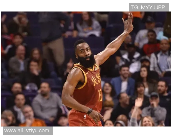 哈登总得分超越奥尼尔展现训练成果值得自豪的成就 哈登总得分超越奥尼尔展现训练成果值得自豪的成就